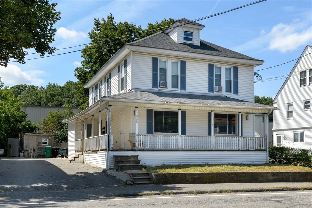 956 Main St, Clinton, MA, 956 Main St, Clinton, MA Photo #3
