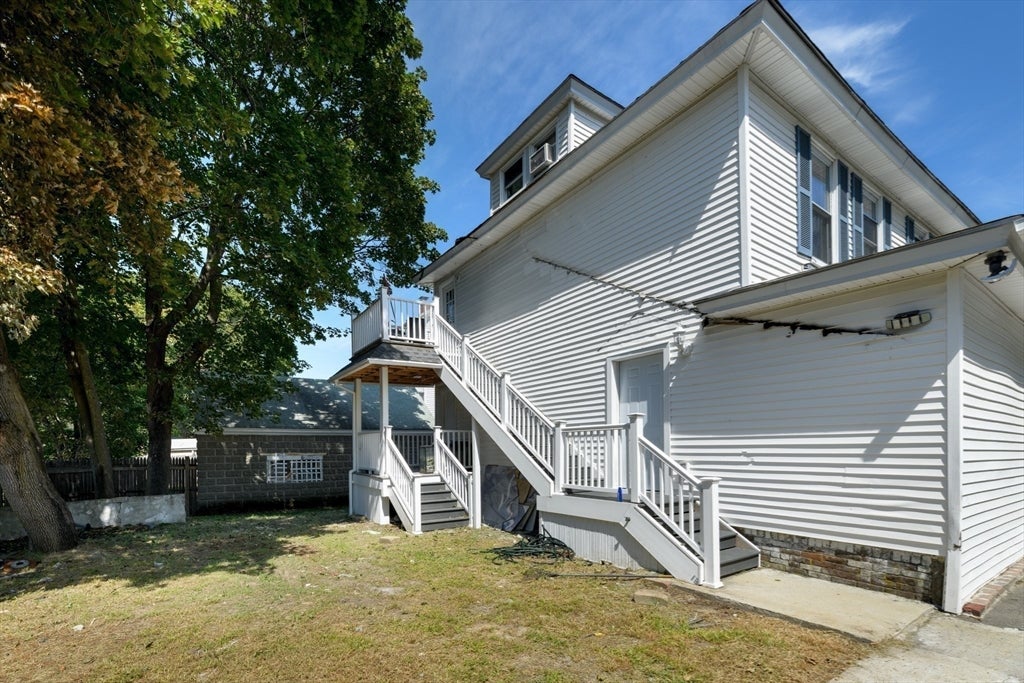 956 Main St, Clinton, MA, 956 Main St, Clinton, MA Photo #38