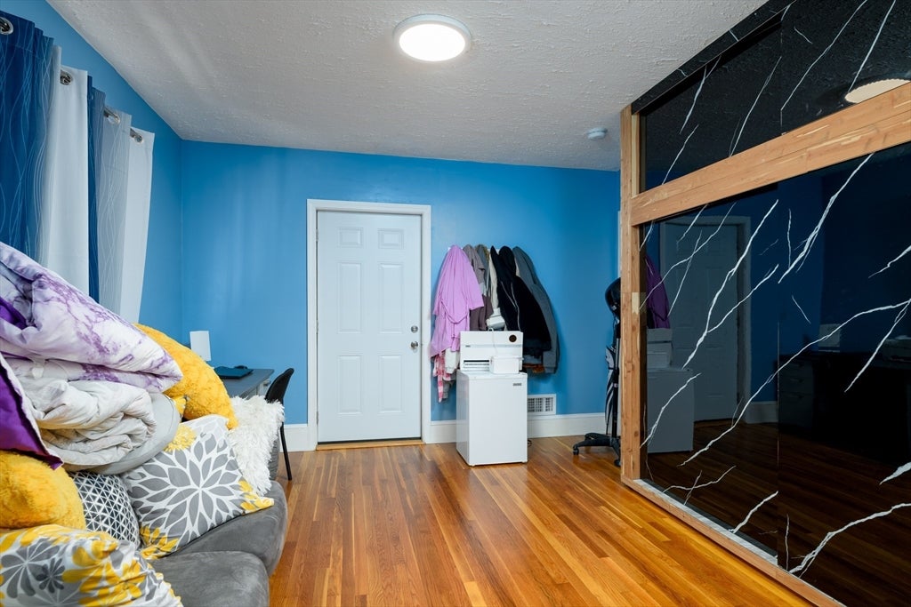 956 Main St, Clinton, MA, 956 Main St, Clinton, MA Photo #15