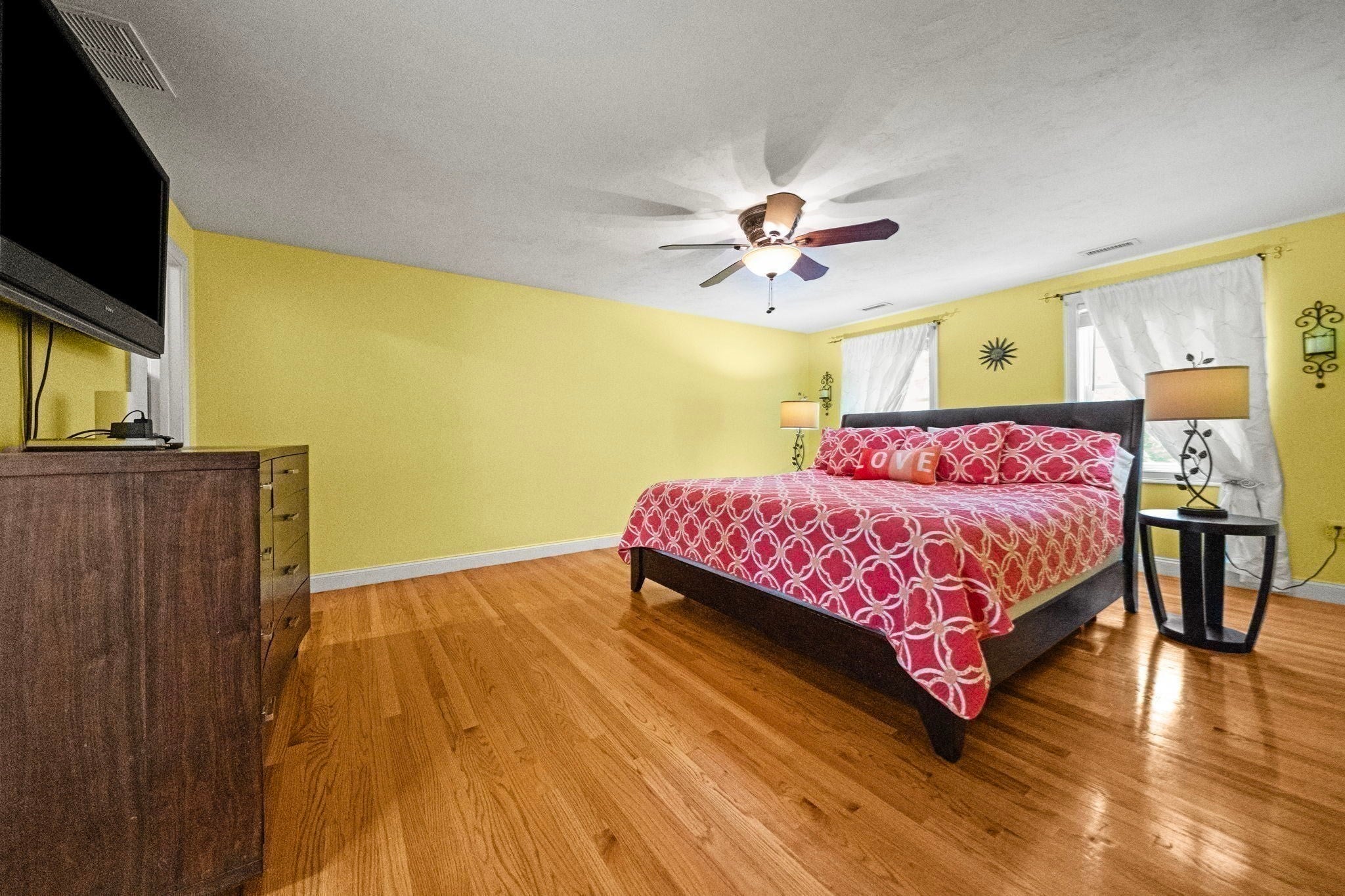 11 Village Ln, Haverhill, MA, 11 Village Ln, Haverhill, MA Photo #17