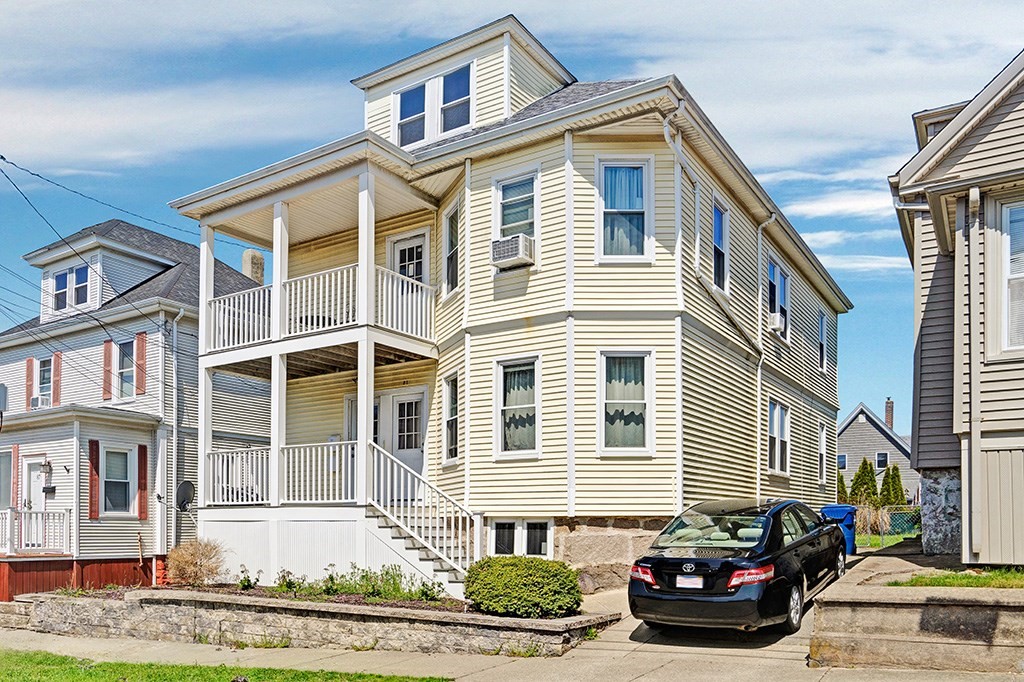 81 Willard Street