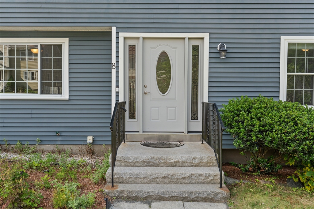8 Lilian Road