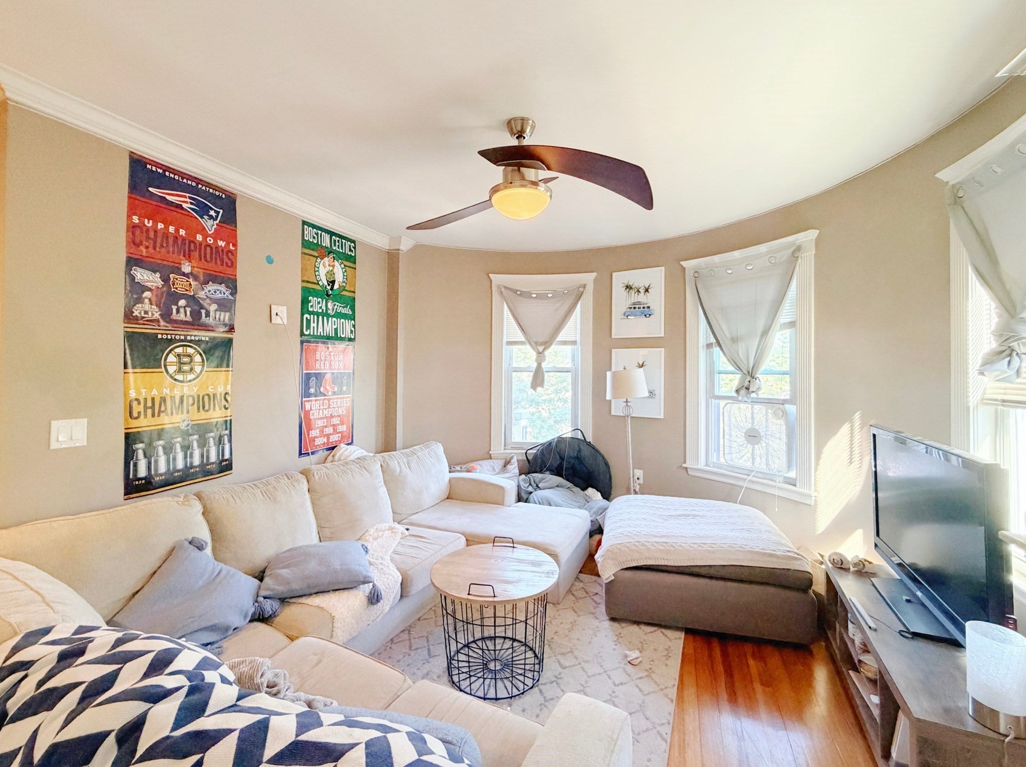 17 Pleasant St #3, Boston, MA Photo #2