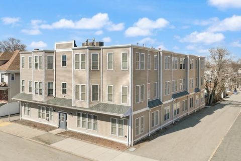 145 Lewis St Lynn MA 01902