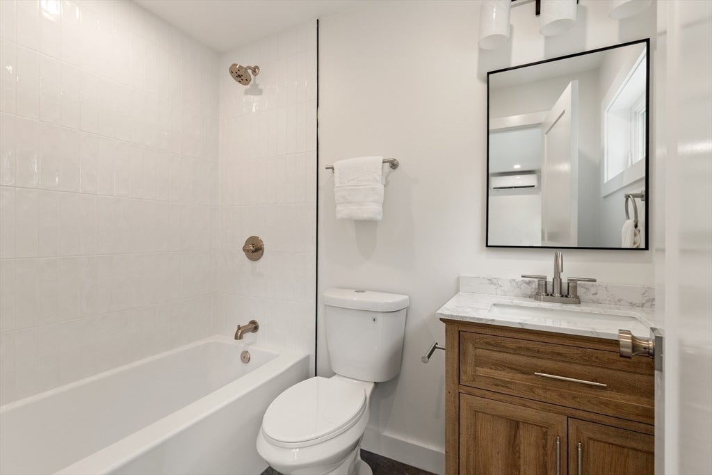 65 Dunstable Rd, Chelmsford, MA, 65 Dunstable Rd, Chelmsford, MA Photo #20