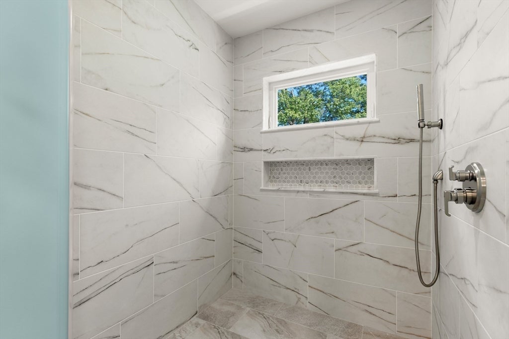 65 Dunstable Rd, Chelmsford, MA, 65 Dunstable Rd, Chelmsford, MA Photo #26