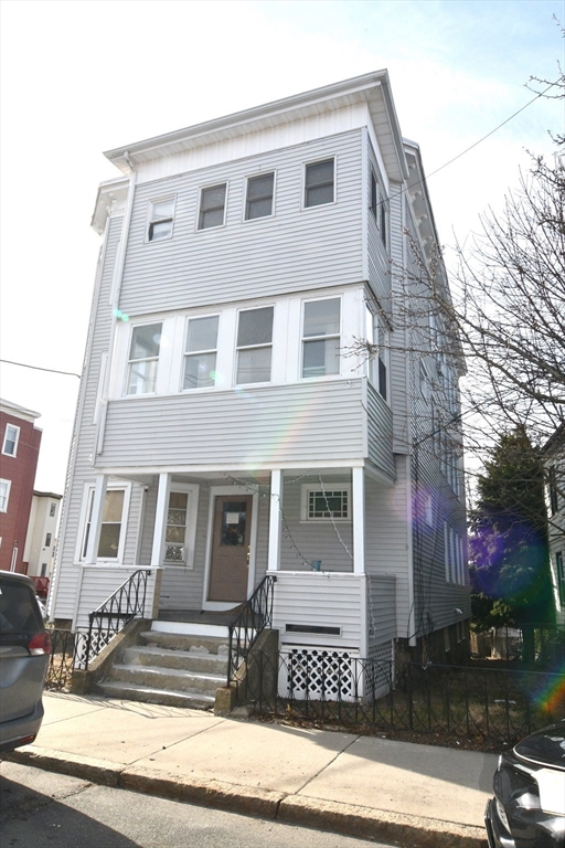 121 Cottage Street