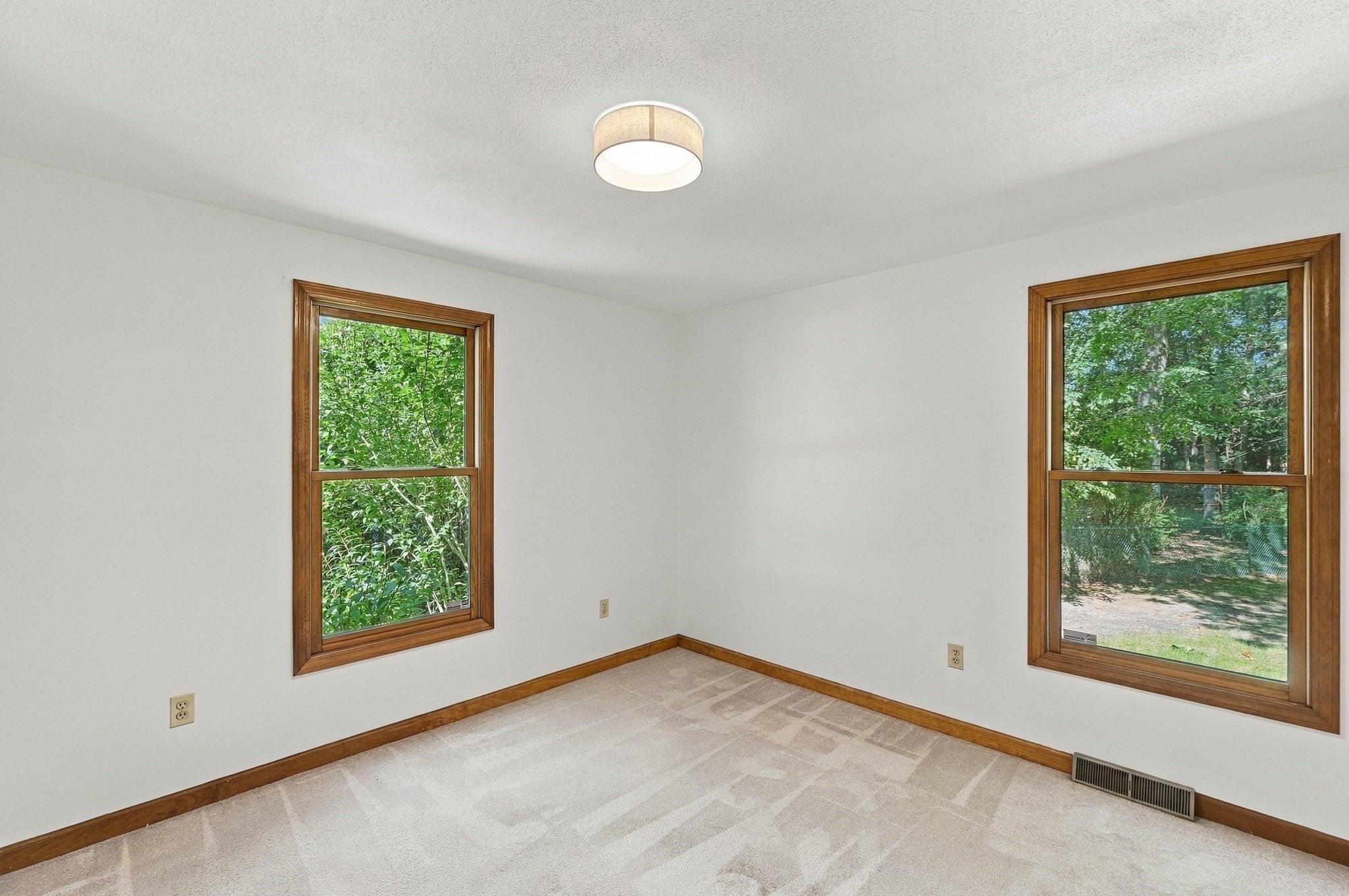 690 Converse Street, Longmeadow, MA, 690 Converse Street, Longmeadow, MA Photo #27