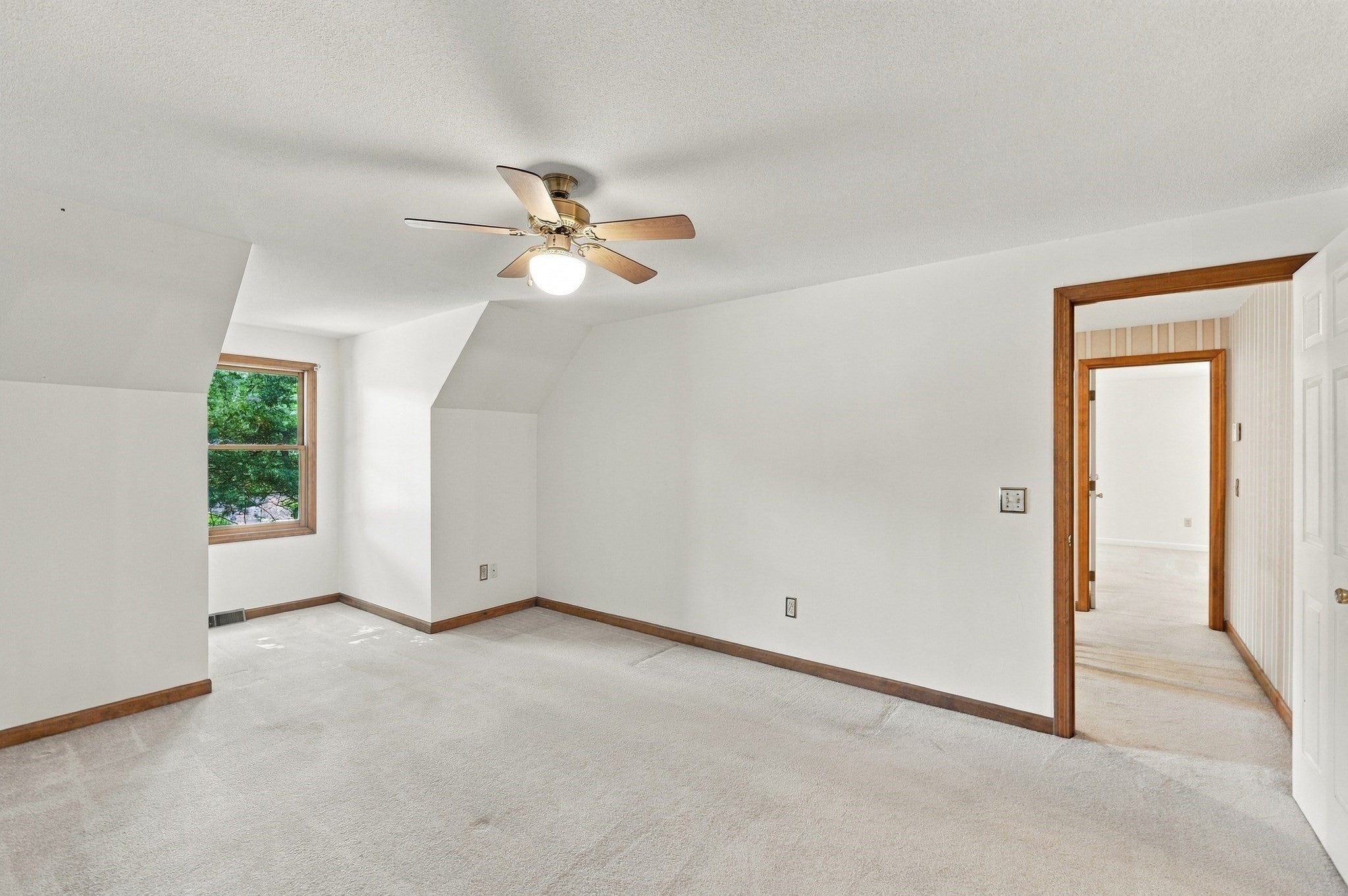 690 Converse Street, Longmeadow, MA, 690 Converse Street, Longmeadow, MA Photo #21