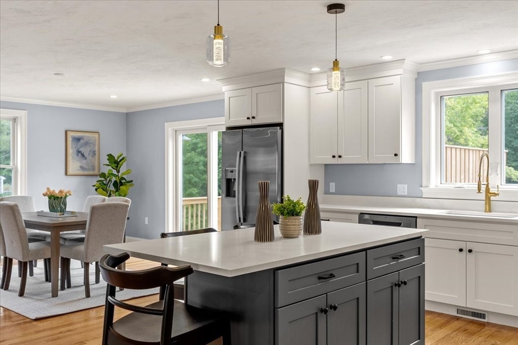 193 E Spring Street, Avon, MA Photo #5