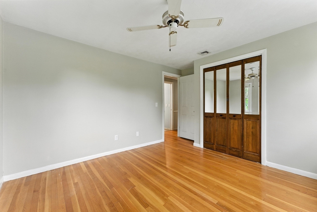 205 Mosier St
