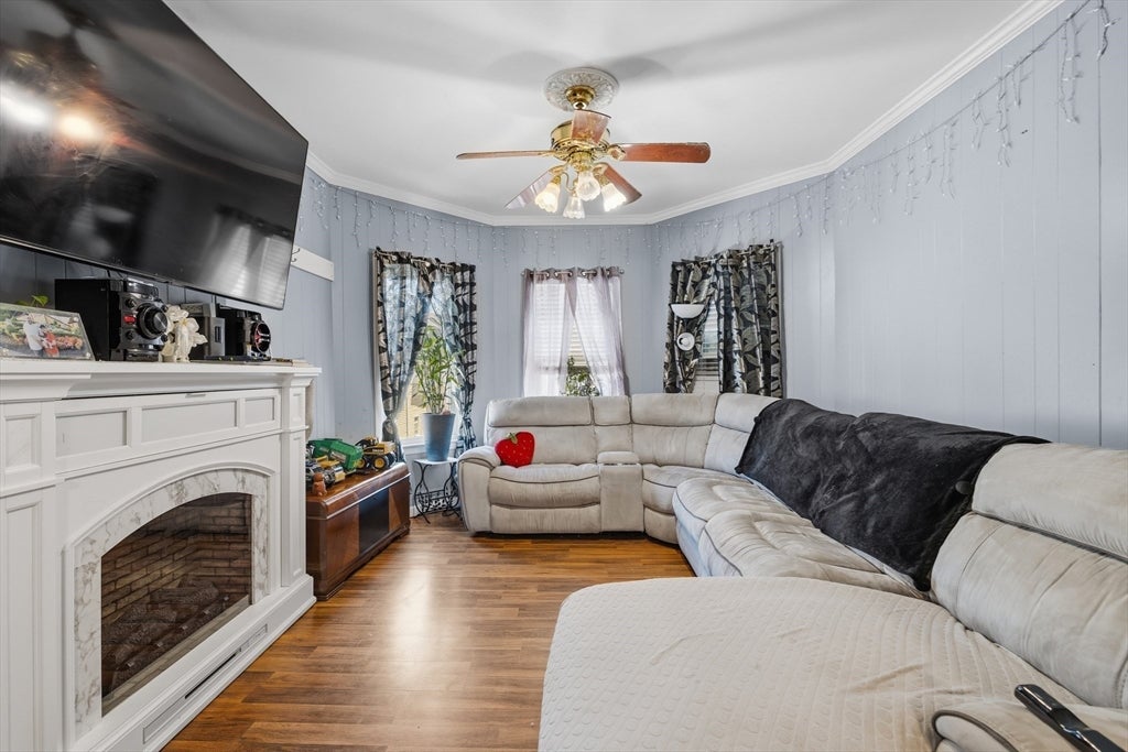 85 Jouvette St, New Bedford, MA Photo #8
