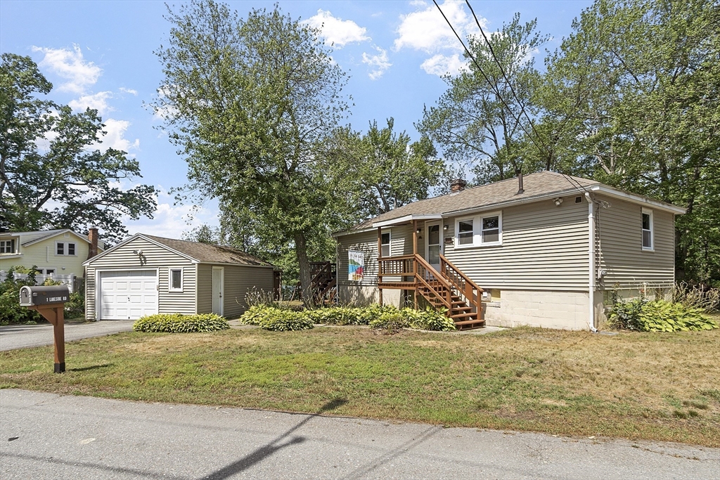 1 Lakeside Road