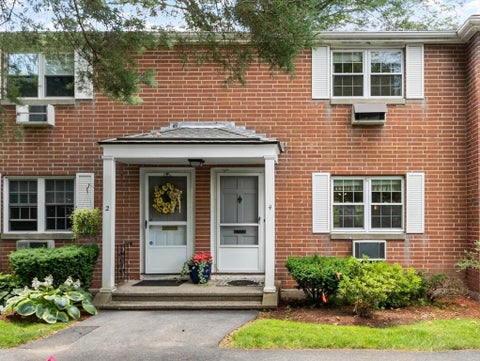 Photo of 4 Village Green Dr #4, North Andover, MA 01845 (MLS # 73542246)