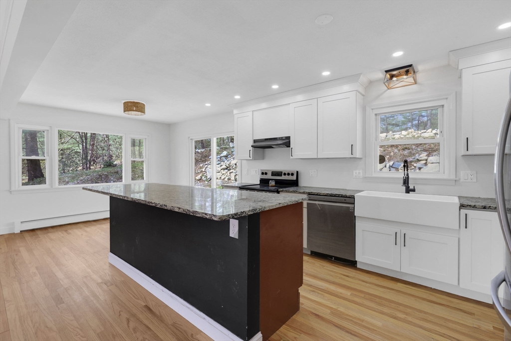 194 Breckenridge St, Palmer, MA Photo #5