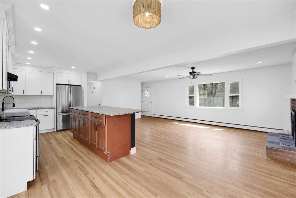 194 Breckenridge St, Palmer, MA Photo #6