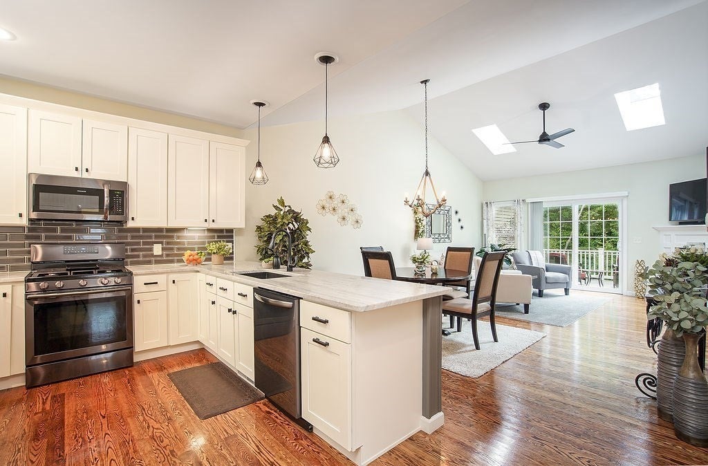 111 Daniel Shays Hwy #47, Belchertown, MA Photo #11