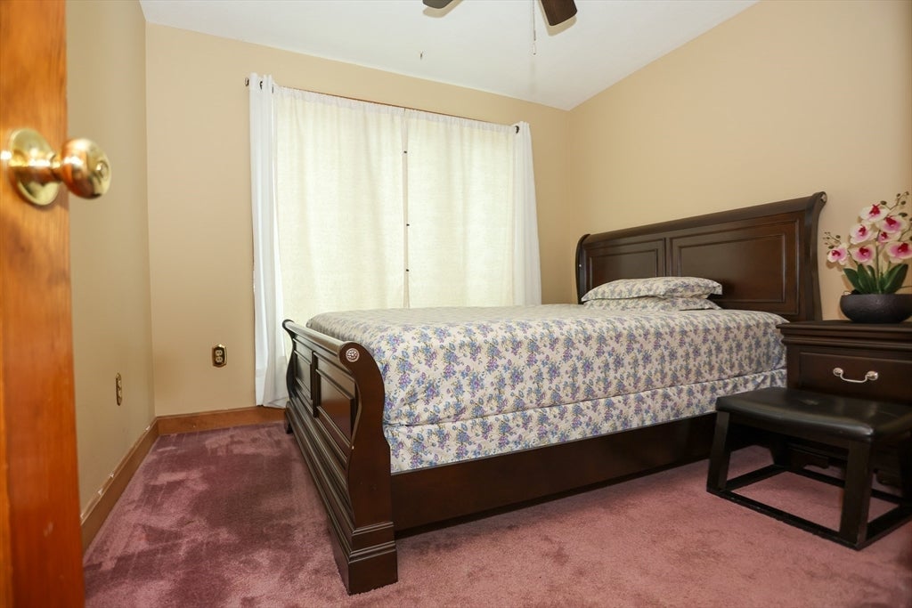 116 Pond St, Billerica, MA Photo #20