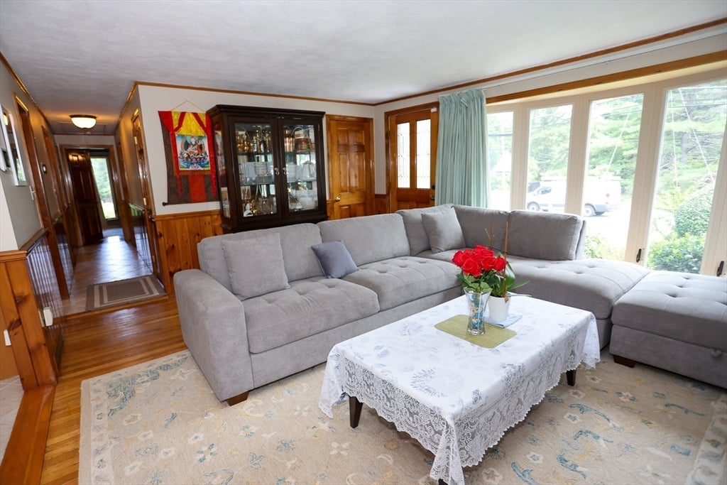 116 Pond St, Billerica, MA Photo #9