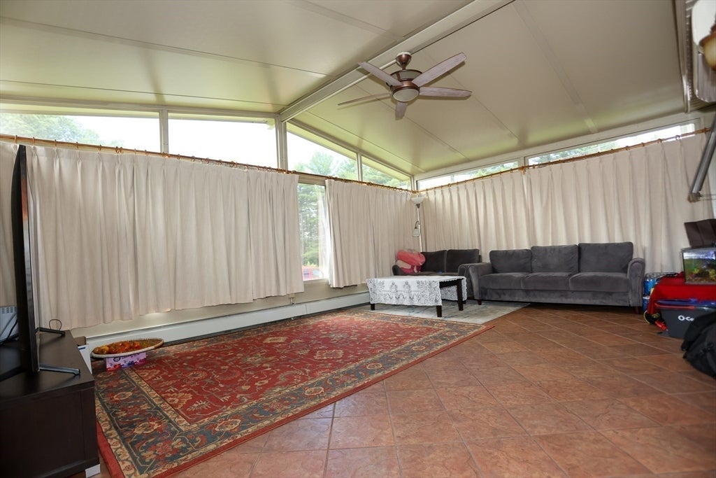116 Pond St, Billerica, MA Photo #25