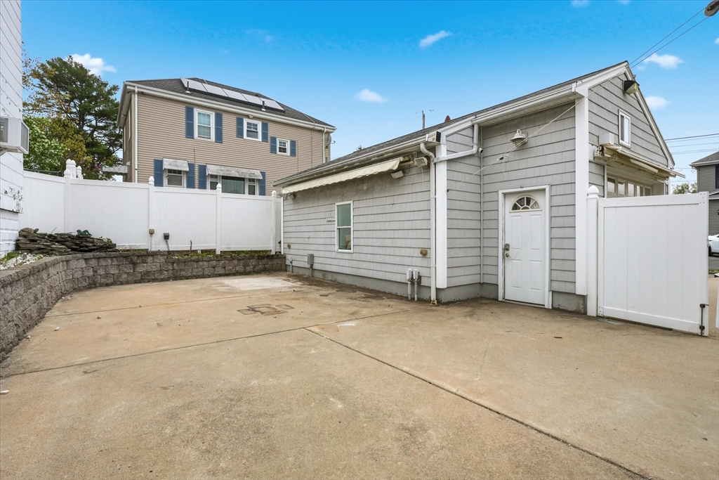 68 Western Ave, Lynn, MA Photo #33