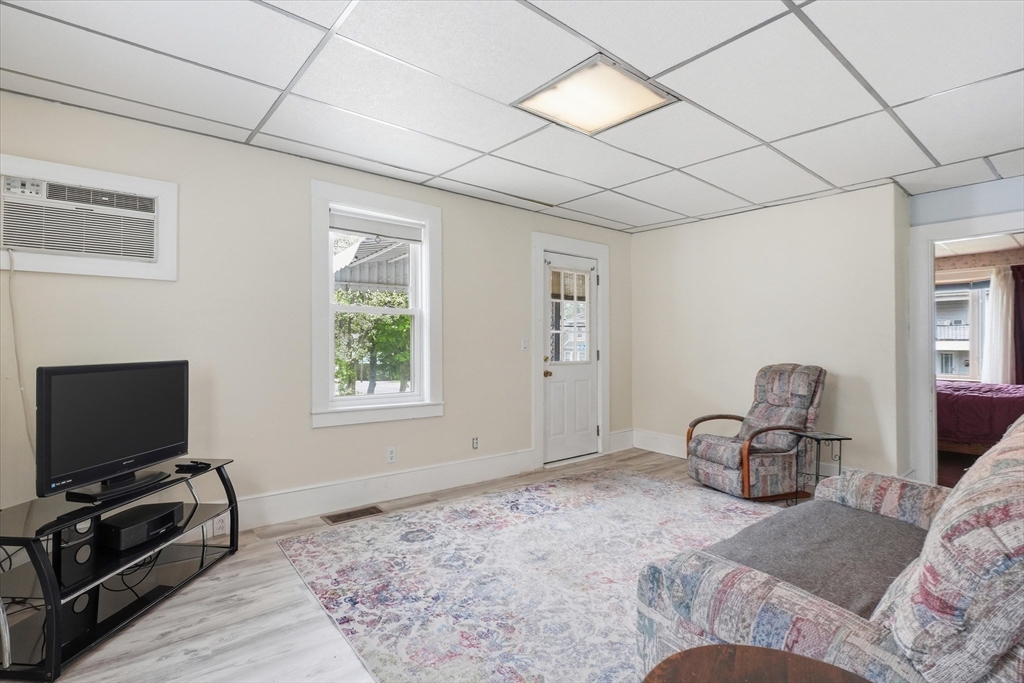 68 Western Ave, Lynn, MA Photo #8