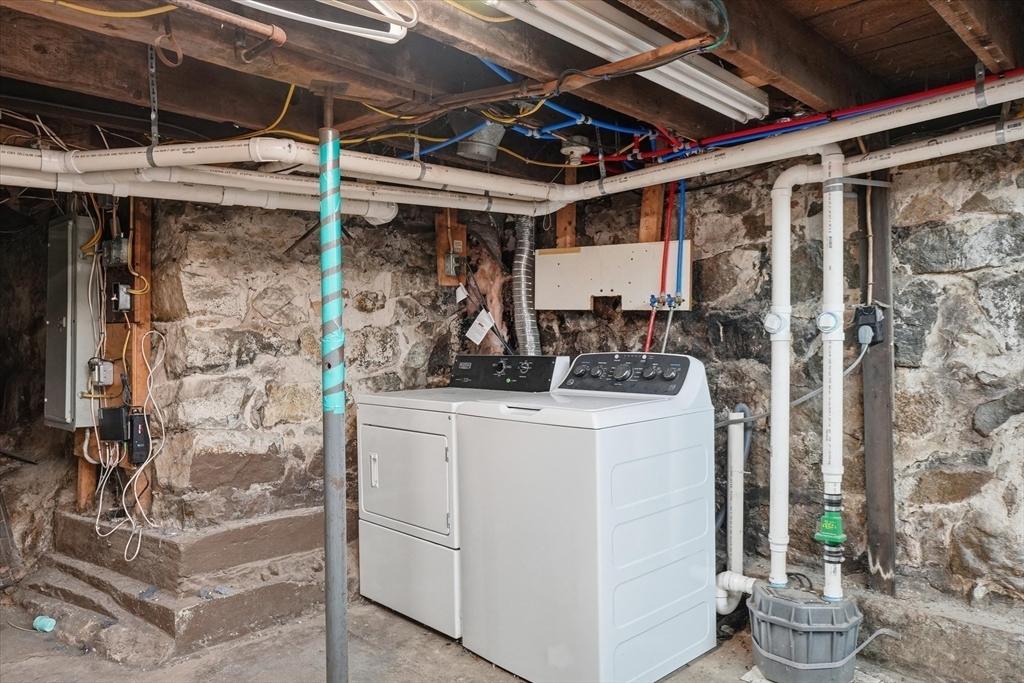 68 Western Ave, Lynn, MA Photo #27