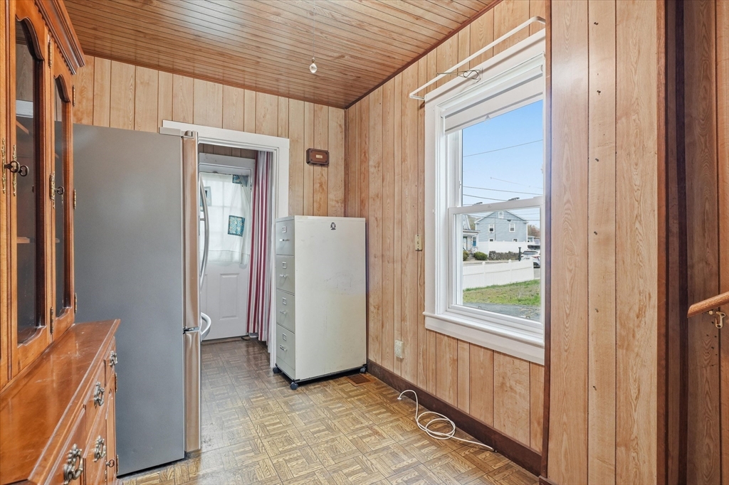 68 Western Ave, Lynn, MA Photo #11