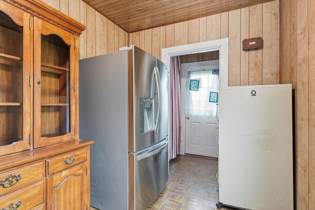 68 Western Ave, Lynn, MA Photo #10