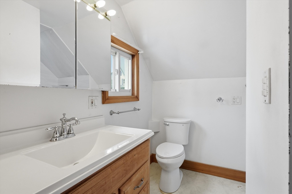 68 Western Ave, Lynn, MA Photo #19