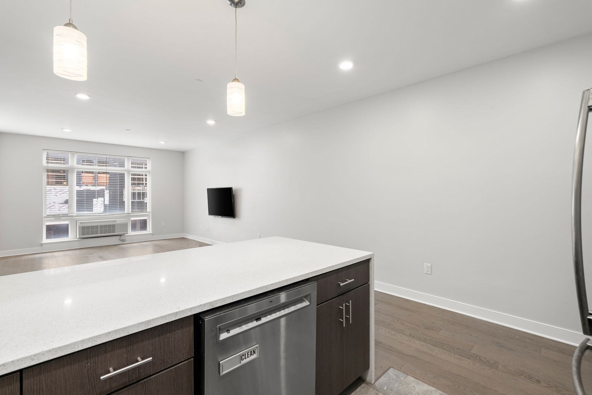 2 Cliveden Street #201E, Quincy, MA Photo #7