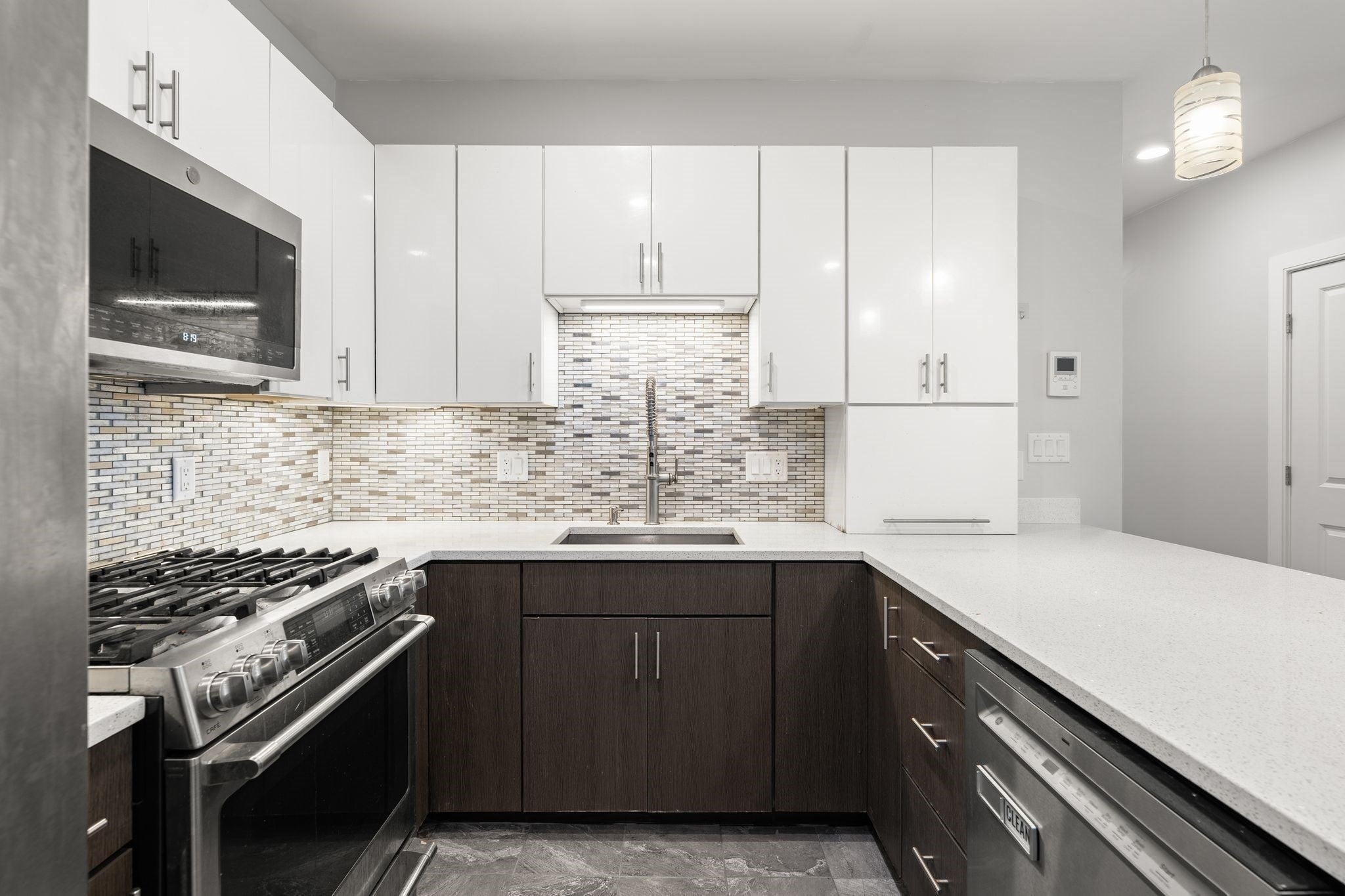 2 Cliveden Street #201E, Quincy, MA Photo #6
