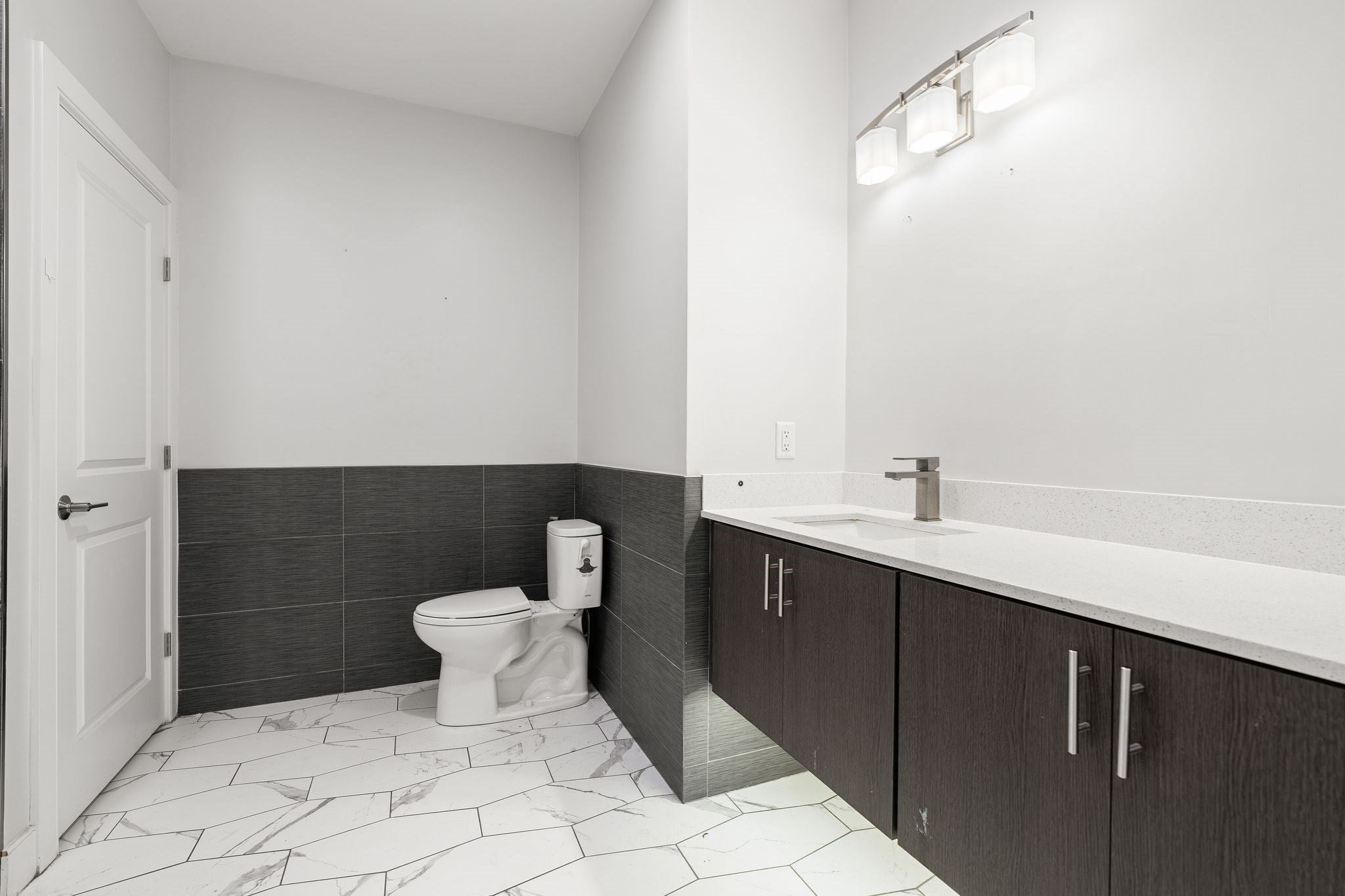 2 Cliveden Street #201E, Quincy, MA Photo #14