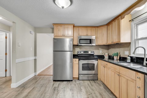 Photo of 140 Madison Ave #140, Arlington, MA 02476 (MLS # 73538579)