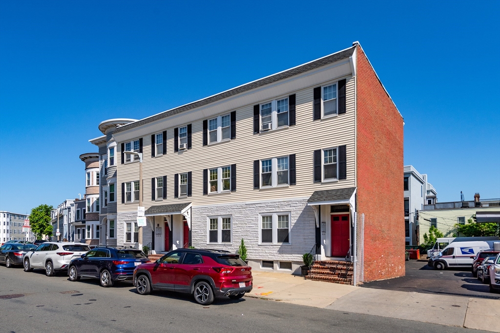 428-432 East Third Street