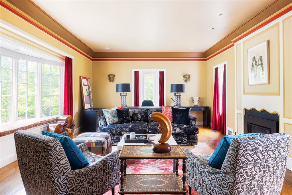 540 Chestnut Hill Ave