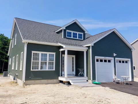 Photo of 21C Crownshield #21C, Uxbridge, MA 01569 (MLS # 73585460)