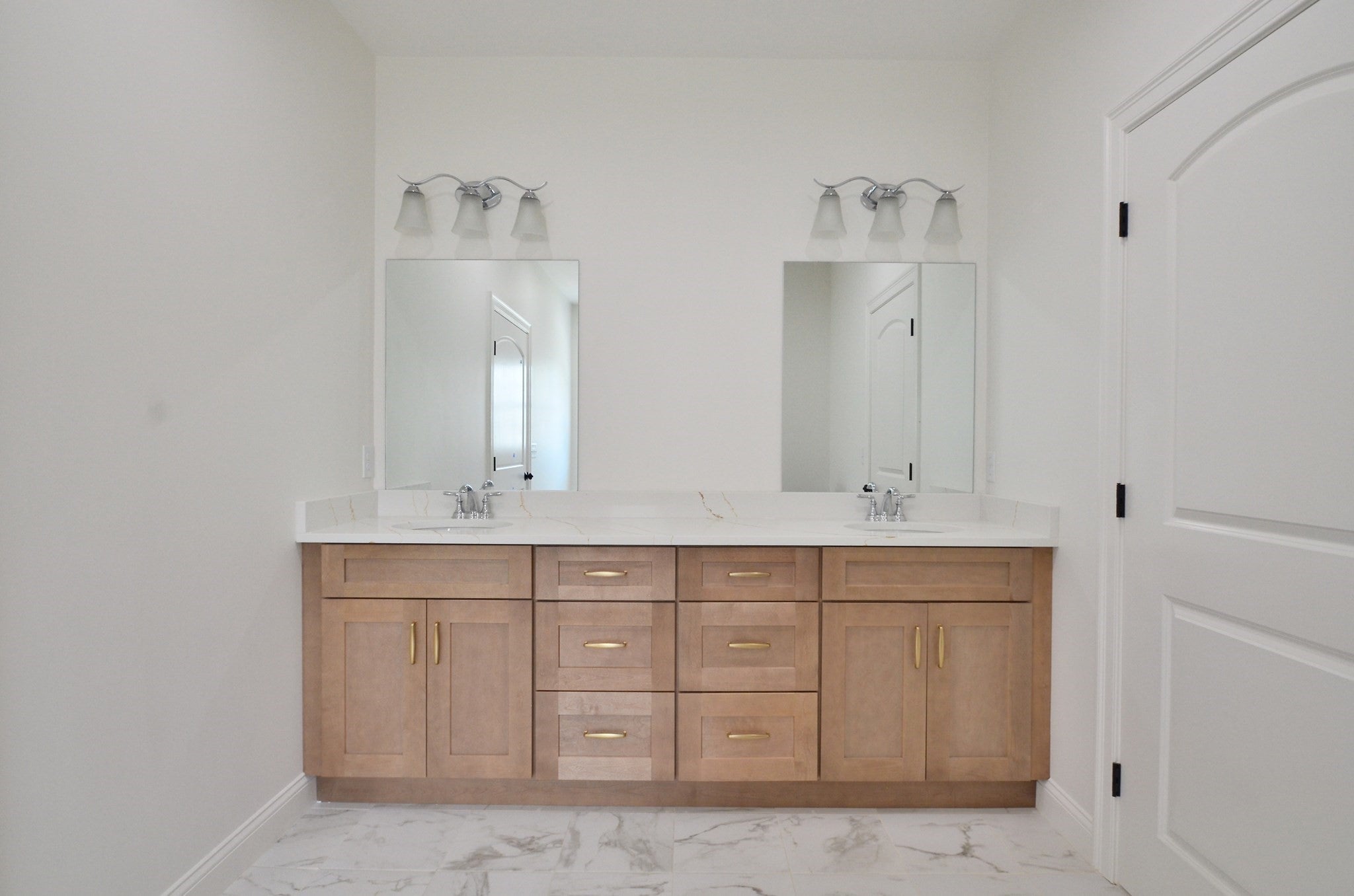 21C Crownshield #21C, Uxbridge, MA, 21C Crownshield #21C, Uxbridge, MA Photo #15