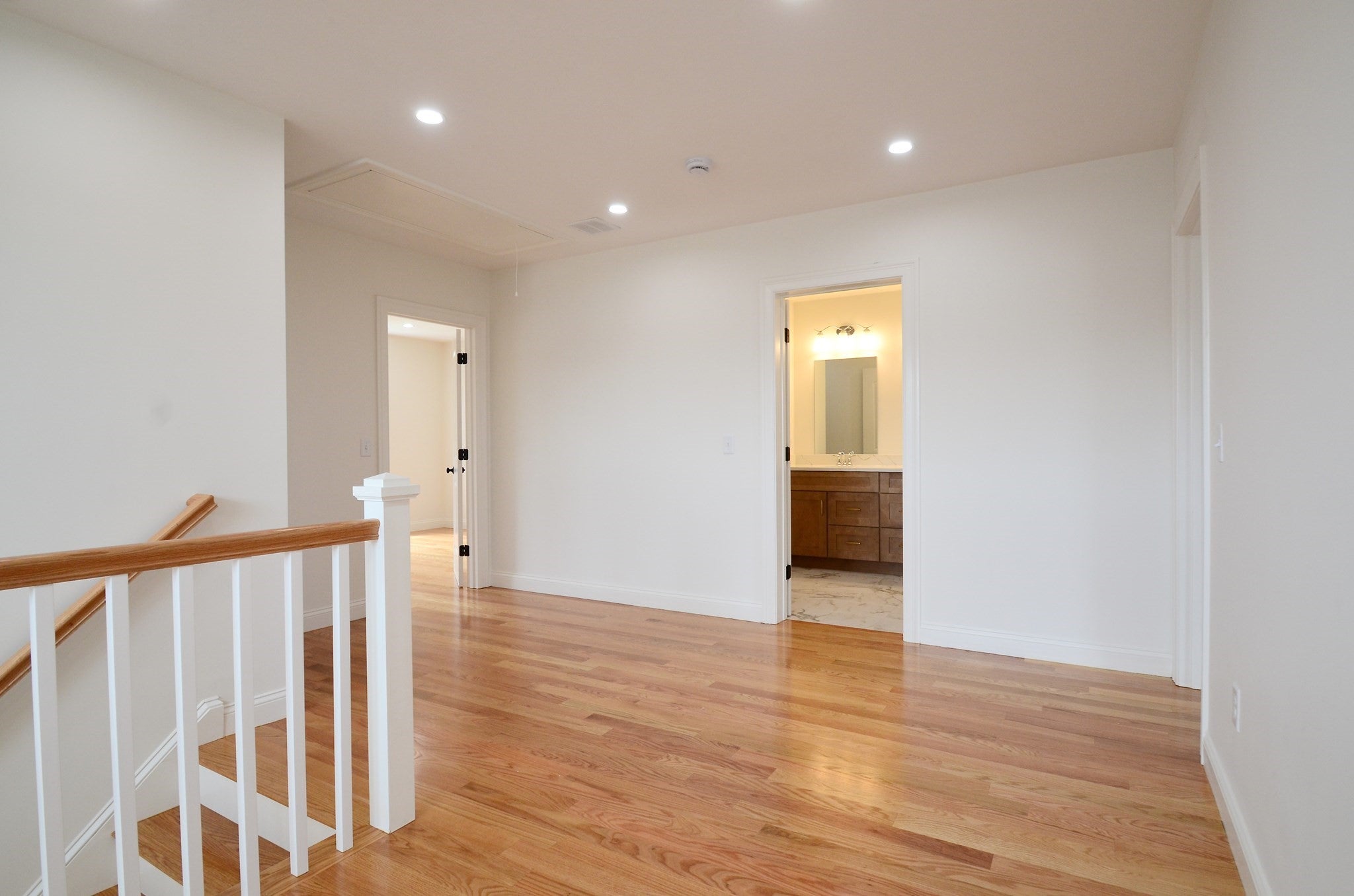 21C Crownshield #21C, Uxbridge, MA, 21C Crownshield #21C, Uxbridge, MA Photo #12