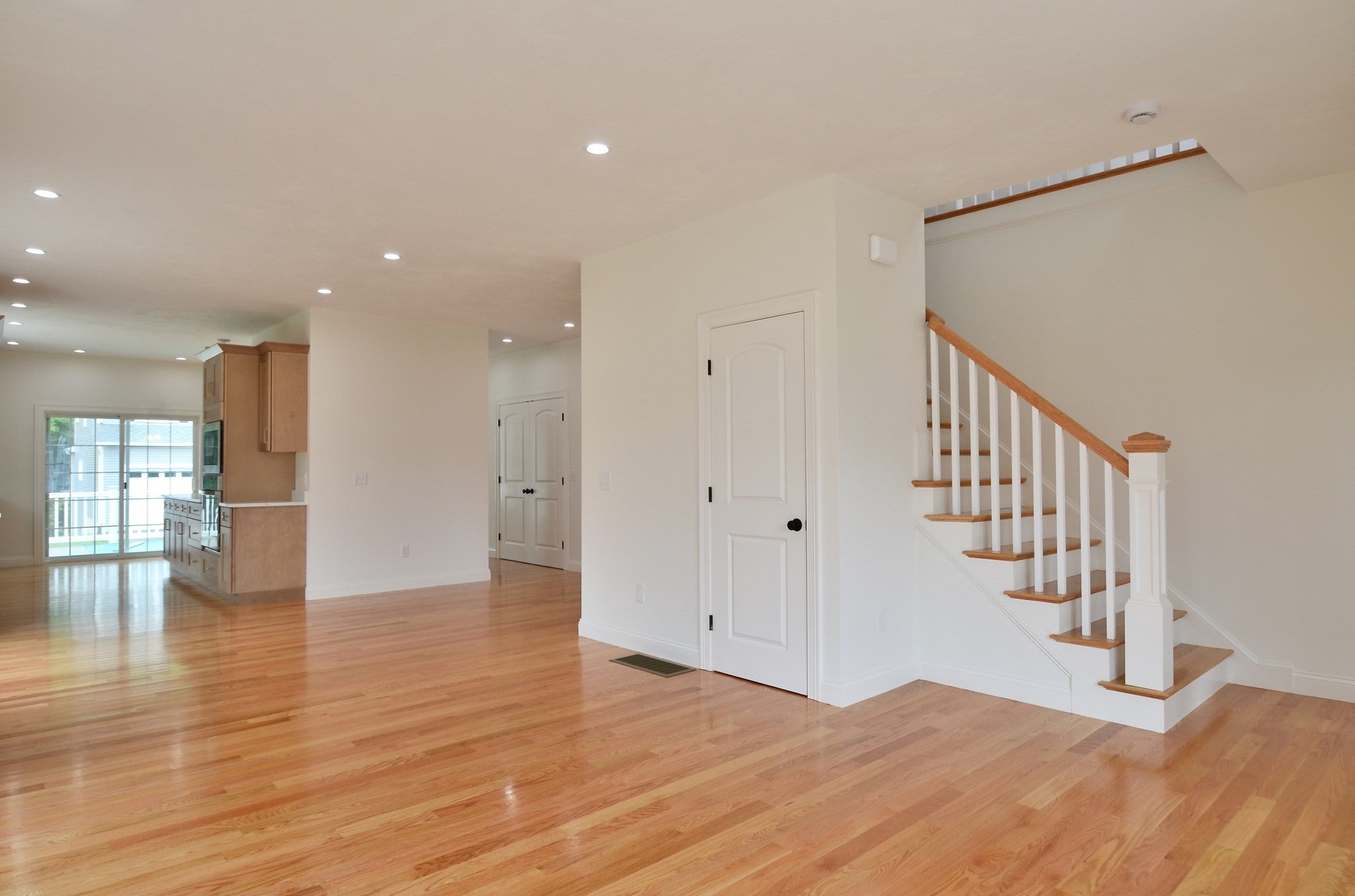 21C Crownshield #21C, Uxbridge, MA, 21C Crownshield #21C, Uxbridge, MA Photo #8