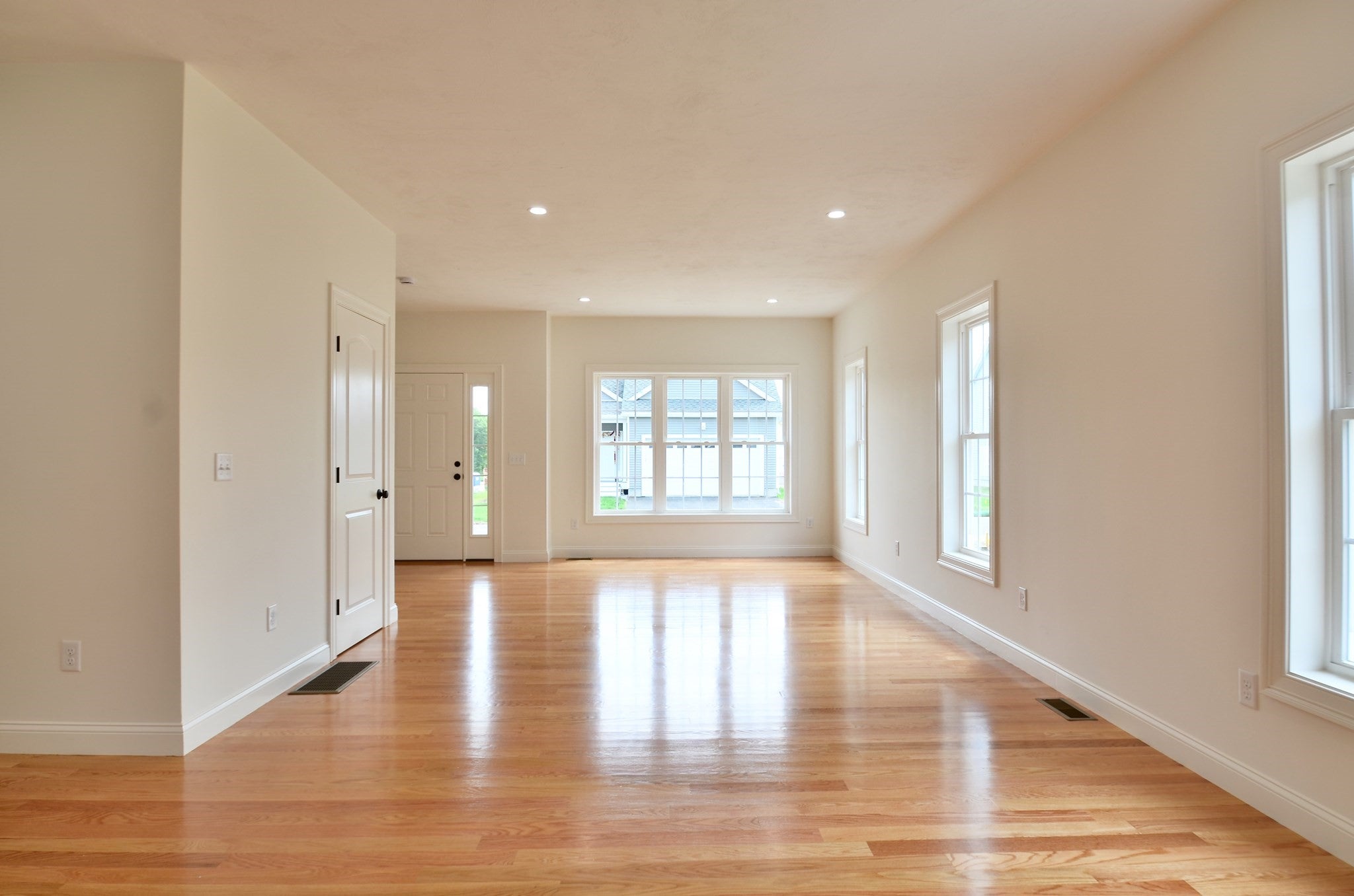 21C Crownshield #21C, Uxbridge, MA, 21C Crownshield #21C, Uxbridge, MA Photo #7