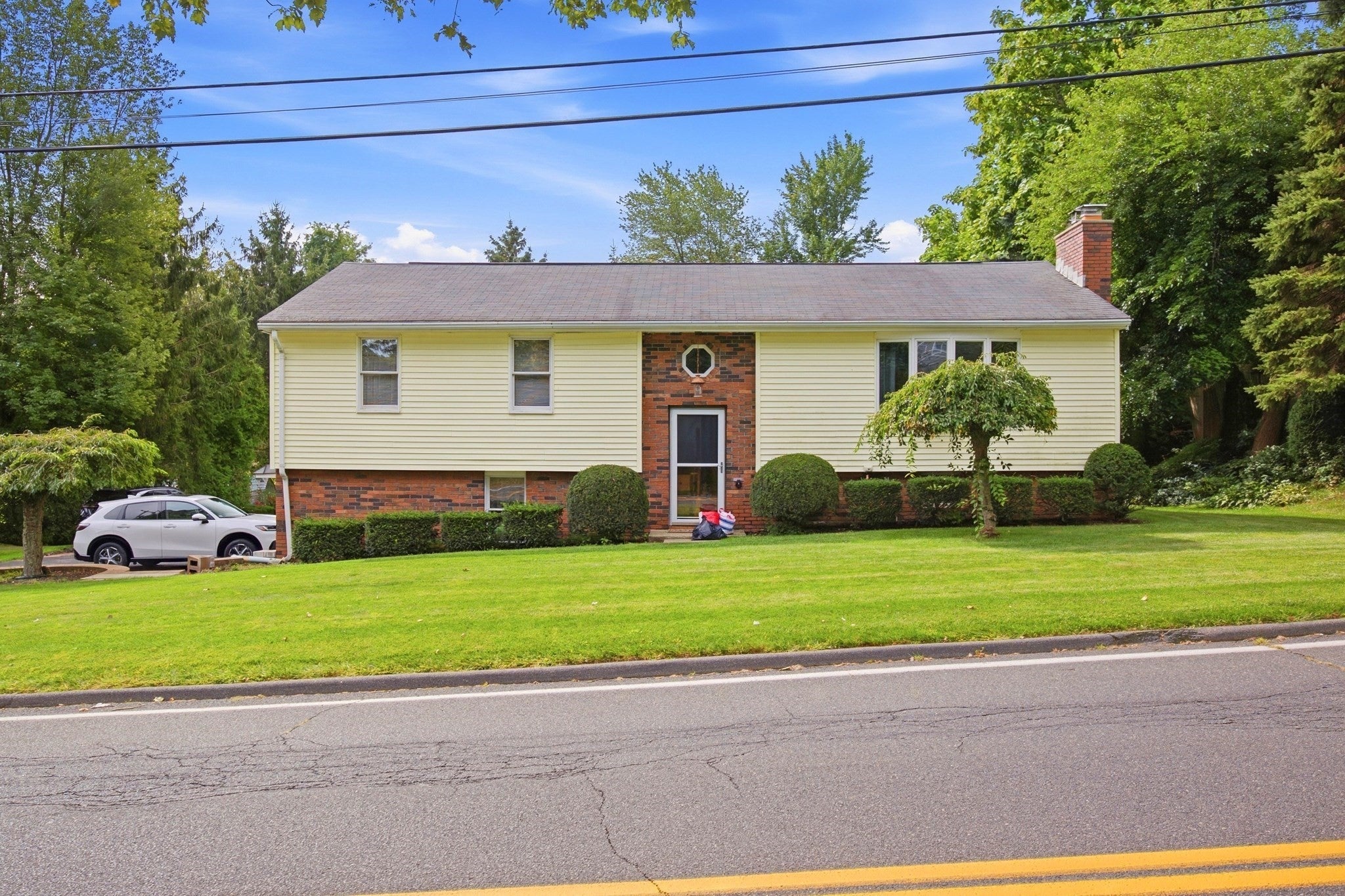 12 Kensington Ave, East Longmeadow, MA, 12 Kensington Ave, East Longmeadow, MA Photo #1
