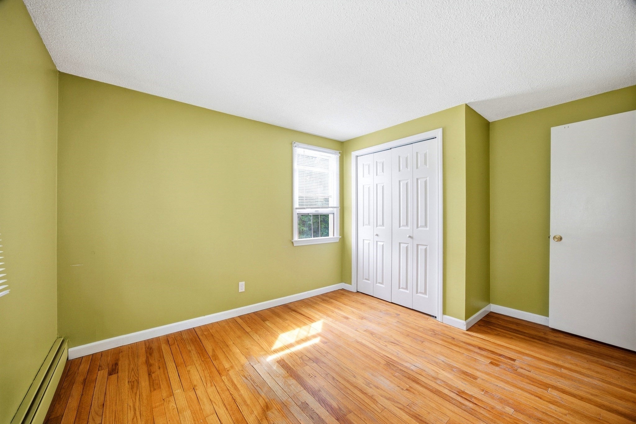 12 Kensington Ave, East Longmeadow, MA, 12 Kensington Ave, East Longmeadow, MA Photo #12