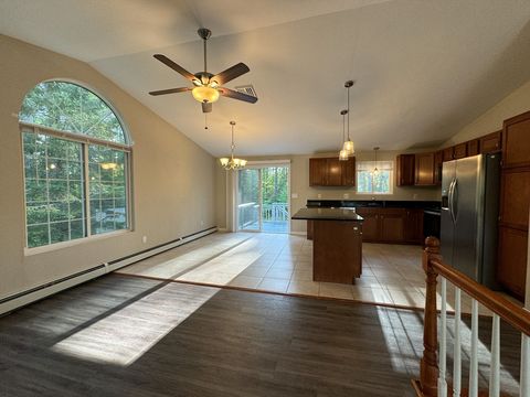 Single Family Residence in Coventry RI 6350 Flat River Rd 9.jpg