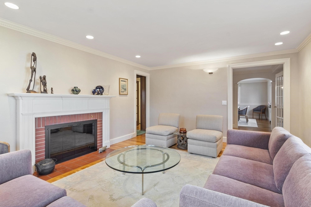 232 Rutledge Rd