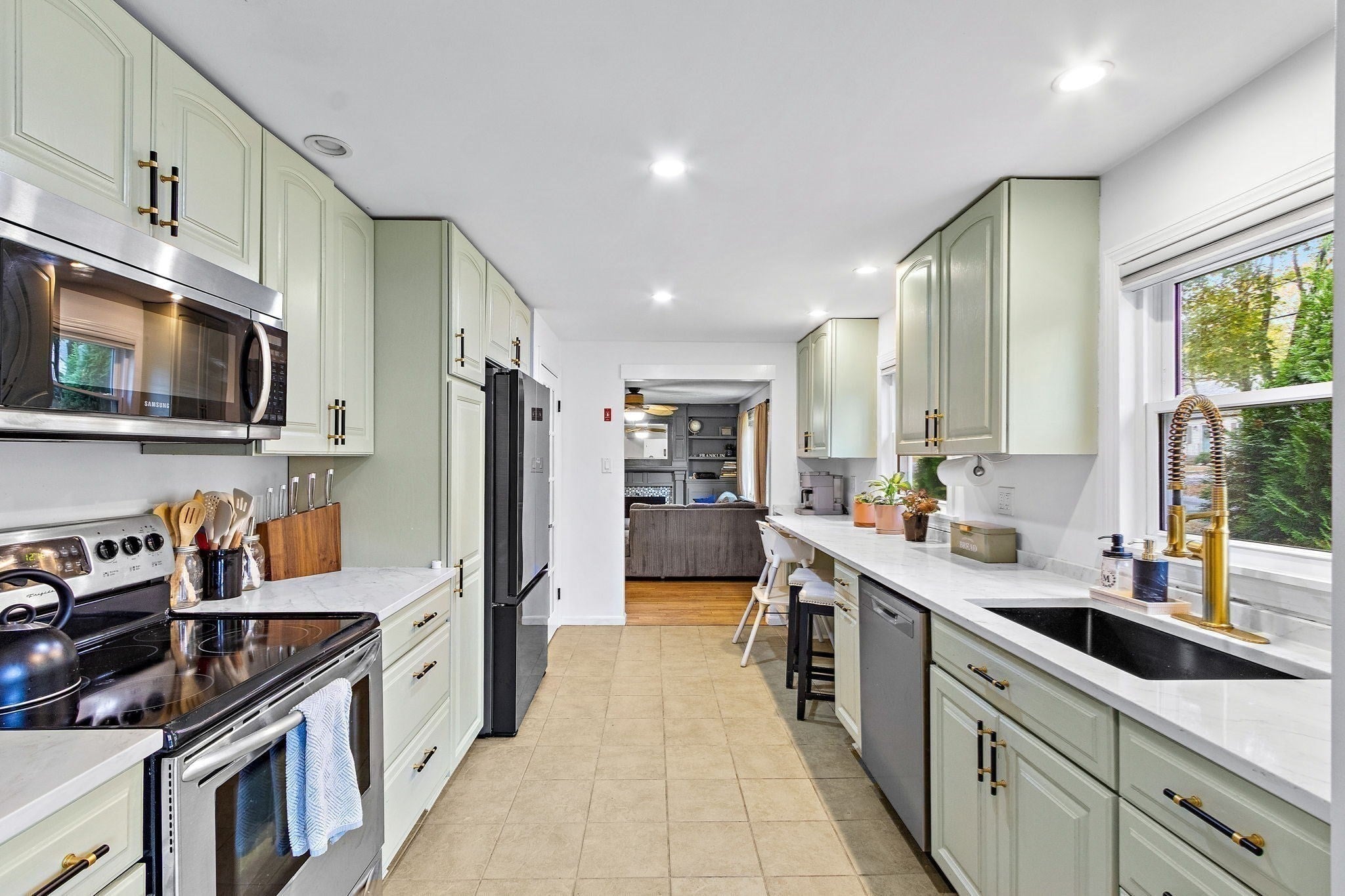 71 Conlyn Avenue, Franklin, MA, 71 Conlyn Avenue, Franklin, MA Photo #17