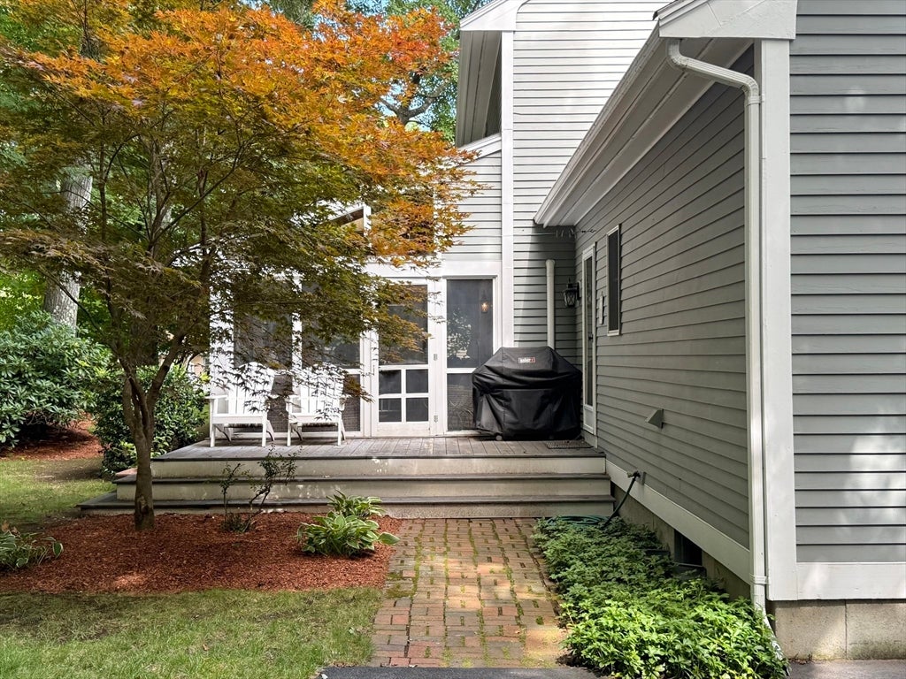 8 Tattan Farm Rd, Worcester, MA, 8 Tattan Farm Rd, Worcester, MA Photo #4