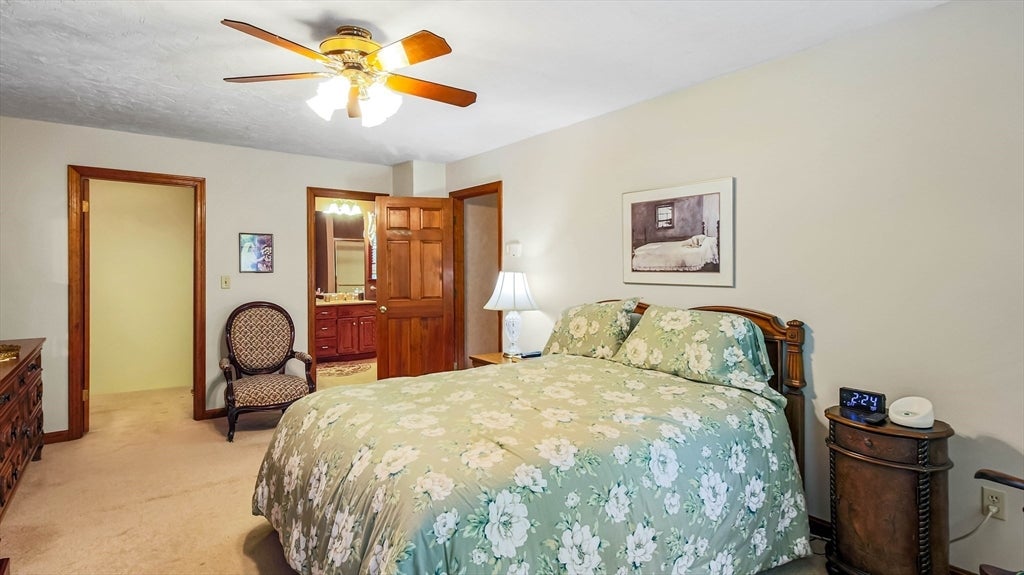 8 Tattan Farm Rd, Worcester, MA, 8 Tattan Farm Rd, Worcester, MA Photo #18
