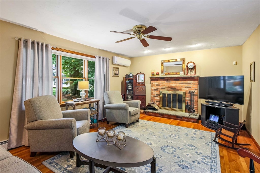8 Tattan Farm Rd, Worcester, MA, 8 Tattan Farm Rd, Worcester, MA Photo #27