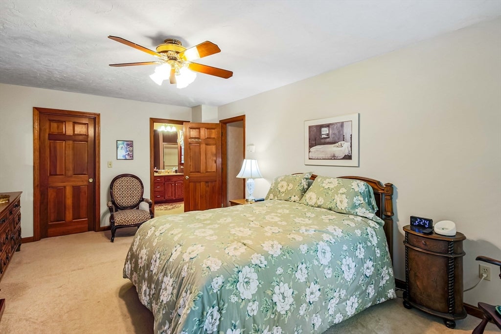 8 Tattan Farm Rd, Worcester, MA, 8 Tattan Farm Rd, Worcester, MA Photo #16